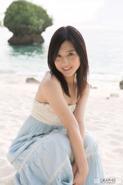 畢夏老公