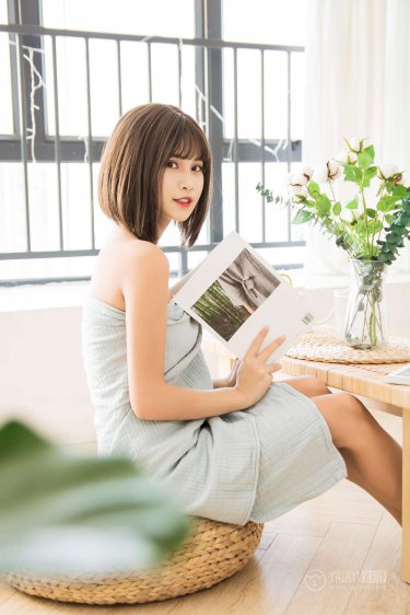 且聽鳳鳴電視劇免費(fèi)觀看策馳